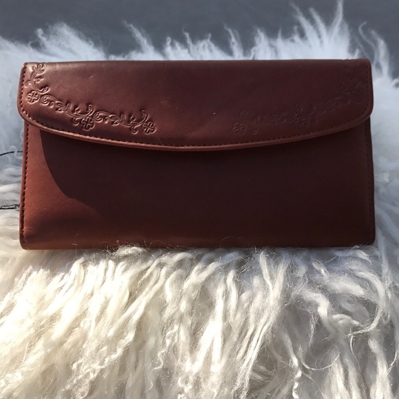 Buxton Handbags - Buxton velvet touch wallet brown leather